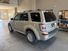 Used 2010  Mercury Mariner 4d SUV 4WD Premier at J's Auto near Manchester&comma; IA
