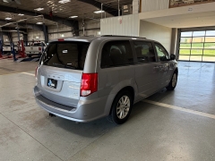 Used 2016  Dodge Grand Caravan 4dr Wgn SXT at J's Auto near Manchester&comma; IA
