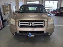 Used 2006  Honda Pilot 4d SUV 4WD EX-L at J's Auto near Manchester&comma; IA