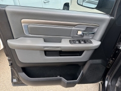 Used 2017  Ram 1500 SLT 4x4 Crew Cab 5'7" Box at J's Auto near Manchester&comma; IA