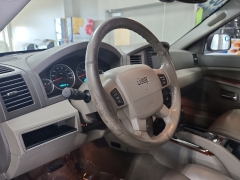 Used 2005  Jeep Grand Cherokee 4d SUV 4WD Limited Hemi at J's Auto near Manchester, IA