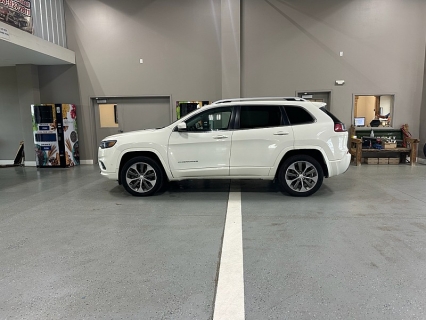 2019 Jeep Cherokee Overland