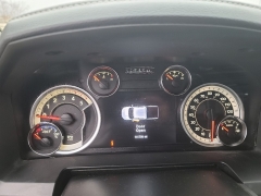 Used 2017  Ram 2500 Laramie 4x4 Crew Cab 6'4" Box at J's Auto near Manchester&comma; IA