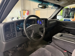 Used 2005  GMC Sierra 1500 Crew Cab 143&period;5" WB 4WD SLE at J's Auto near Manchester&comma; IA