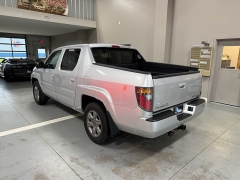Used 2008  Honda Ridgeline Crew Cab RTX at J's Auto near Manchester&comma; IA