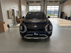 Used 2023  Mitsubishi Outlander SE FWD at J's Auto near Manchester&comma; IA