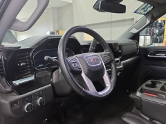 Used 2024  GMC Sierra 1500 4WD Crew Cab 147" SLT at J's Auto near Manchester&comma; IA