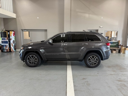 2020 Jeep Grand Cherokee
