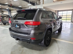 Used 2014  Jeep Grand Cherokee 4d SUV 4WD Limited Diesel at J's Auto near Manchester, IA