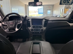 Used 2020  GMC Yukon 4d SUV 4WD SLE at J's Auto near Manchester&comma; IA