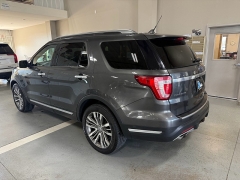 Used 2018  Ford Explorer 4d SUV 4WD Platinum at J's Auto near Manchester&comma; IA