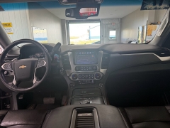 Used 2017  Chevrolet Tahoe 4d SUV 4WD Premier at J's Auto near Manchester&comma; IA