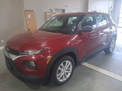 Used 2021  Chevrolet Trailblazer 4d SUV FWD LS at J's Auto near Manchester&comma; IA