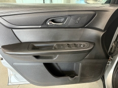 Used 2016  Chevrolet Traverse 4d SUV AWD LT w&sol;1LT at J's Auto near Manchester&comma; IA