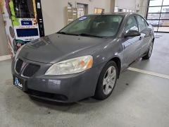 Used 2009  Pontiac G6 4d Sedan at J's Auto near Manchester&comma; IA