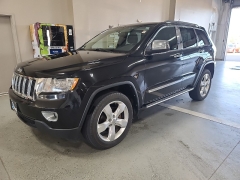 Used 2012  Jeep Grand Cherokee 4WD 4dr Laredo at J's Auto near Manchester&comma; IA