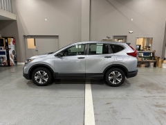  2018 Honda CR-V 4d SUV AWD LX at J's Auto near Manchester&comma; IA