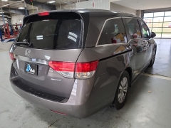 Used 2016  Honda Odyssey 4d Wagon SE at J's Auto near Manchester, IA
