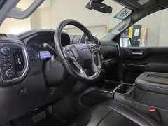 Used 2019  Chevrolet Silverado 1500 4WD Crew Cab 147" LT Trail Boss at J's Auto near Manchester&comma; IA