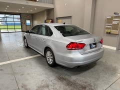 Used 2015  Volkswagen Passat 4dr Sdn 1&period;8T PZEV at J's Auto near Manchester&comma; IA