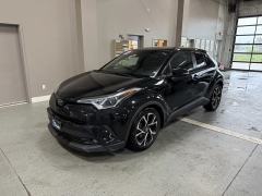 Used 2018  Toyota C-HR XLE FWD &lpar;Natl&rpar; at J's Auto near Manchester&comma; IA