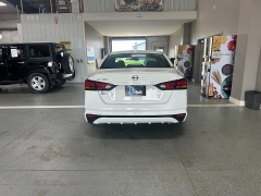 Used 2020 Nissan Altima 2.5 S Sedan at J's Auto near Manchester, IA