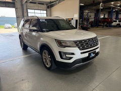 Used 2017  Ford Explorer 4d SUV 4WD Limited at J's Auto near Manchester&comma; IA