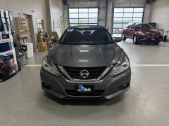 Used 2017  Nissan Altima 2&period;5 SV Sedan at J's Auto near Manchester&comma; IA