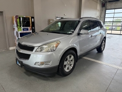 Used 2010 Chevrolet Traverse 4d SUV AWD LT2 at J's Auto near Manchester, IA