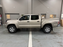 Used 2007  Toyota Tacoma 4WD Double 128 V6 &lpar;Natl&rpar; at J's Auto near Manchester&comma; IA