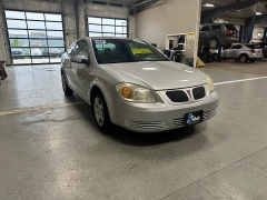 Used 2009 Pontiac G5 2d Coupe at J's Auto near Manchester, IA