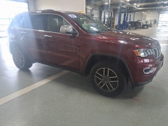 Used 2021  Jeep Grand Cherokee Limited 4x4 at J's Auto near Manchester&comma; IA