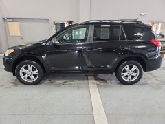 Used 2011  Toyota RAV4 4d SUV AWD at J's Auto near Manchester&comma; IA