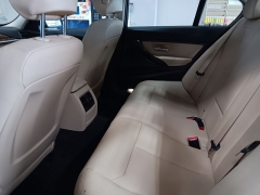 Used 2018  BMW 3 Series 320i xDrive Sedan at J's Auto near Manchester&comma; IA