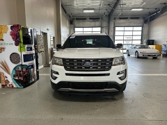 Used 2017 Ford Explorer 4d SUV FWD XLT at J's Auto near Manchester, IA