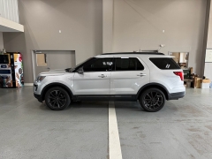  2019 Ford Explorer 4d SUV FWD XLT Ecoboost at J's Auto near Manchester&comma; IA