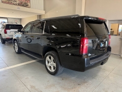 Used 2016  Chevrolet Suburban 4d SUV 4WD LT at J's Auto near Manchester&comma; IA