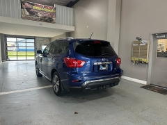 Used 2017 Nissan Pathfinder 4d SUV 4WD Platinum at J's Auto near Manchester, IA