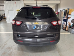 Used 2016  Chevrolet Traverse 4d SUV AWD LT w&sol;1LT at J's Auto near Manchester&comma; IA
