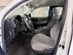 Used 2017  Toyota Tacoma Access Cab 6' Bed I4 4x4 &lpar;Natl&rpar; at J's Auto near Manchester&comma; IA