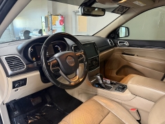 Used 2020  Jeep Grand Cherokee Limited 4x4 at J's Auto near Manchester&comma; IA