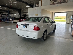 Used 2005 Ford Focus 4dr Sdn ZX4 at J's Auto near Manchester, IA
