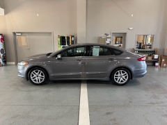  2013 Ford Fusion 4d Sedan SE 2&period;5L at J's Auto near Manchester&comma; IA