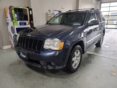Used 2010  Jeep Grand Cherokee 4d SUV 4WD Laredo (V6) at J's Auto near Manchester, IA