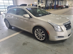Used 2016  Cadillac XTS 4d Sedan Luxury AWD at J's Auto near Manchester&comma; IA