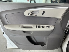Used 2009  Chevrolet Traverse 4d SUV FWD LS at J's Auto near Manchester&comma; IA