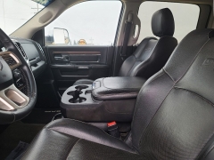 Used 2017  Ram 2500 Laramie 4x4 Crew Cab 6'4" Box at J's Auto near Manchester&comma; IA