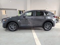 Used 2017  Mazda CX-5 4d SUV AWD Touring at J's Auto near Manchester&comma; IA