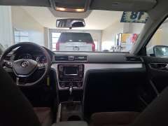 Used 2018  Volkswagen Passat Auto at J's Auto near Manchester&comma; IA