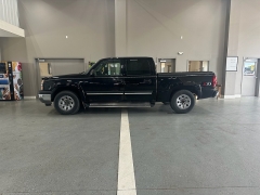 Used 2005 Chevrolet Silverado 1500 4WD Crew Cab Z71 at J's Auto near Manchester, IA